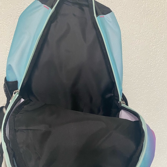 *SOLD* NWT Adidas Pastel Baclpack - Picture 7 of 7